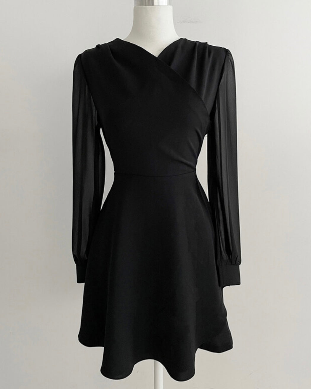 [ Pre-order ] Chiffon Sleeve Wrap Dress