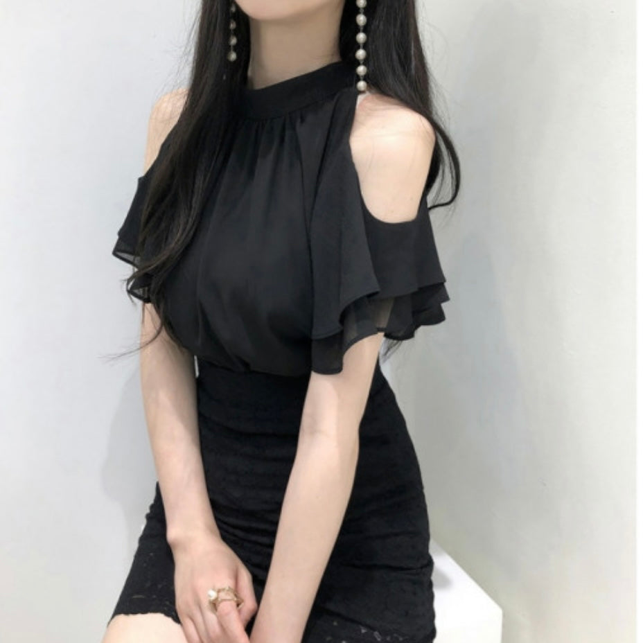 Frill Off-Shoulder Blouse