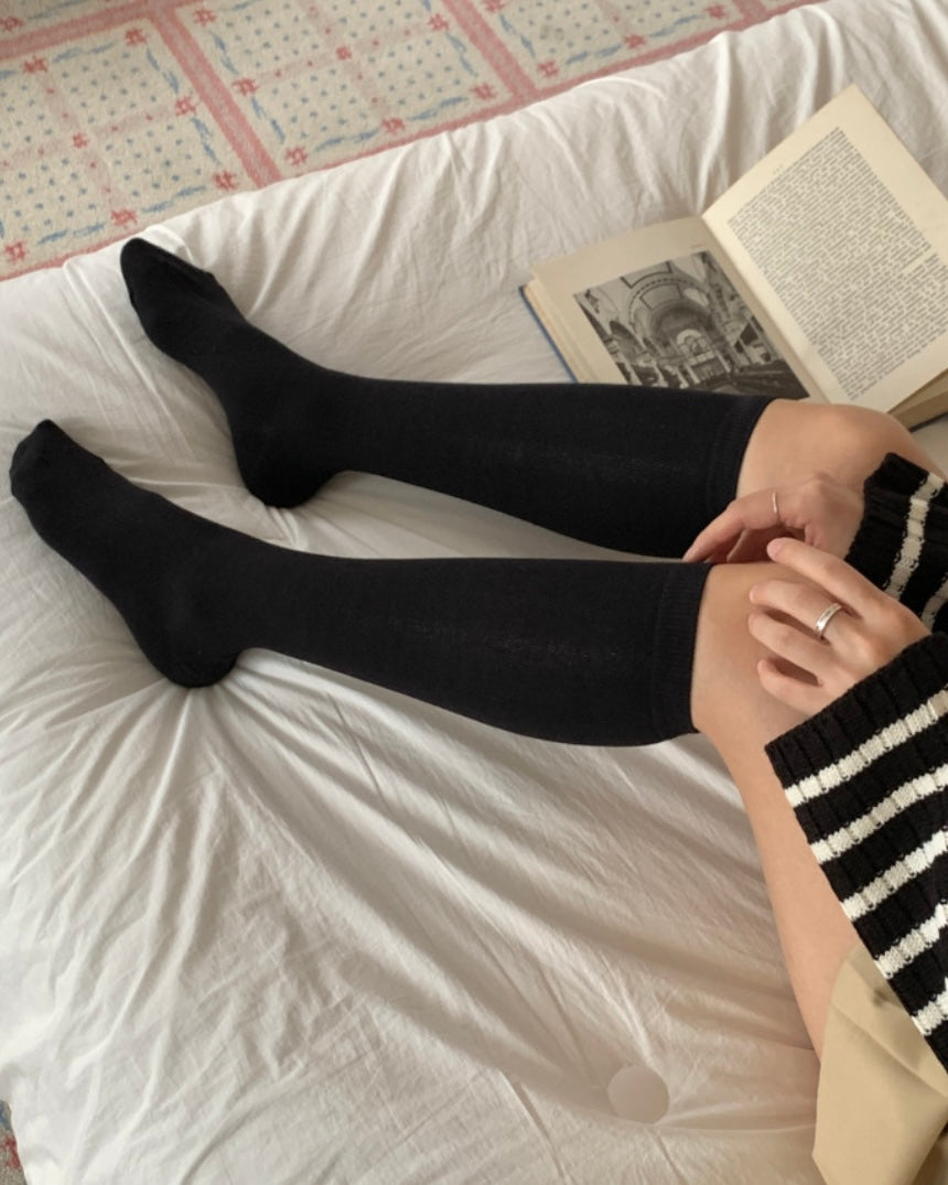 Basic Knee-High Socks