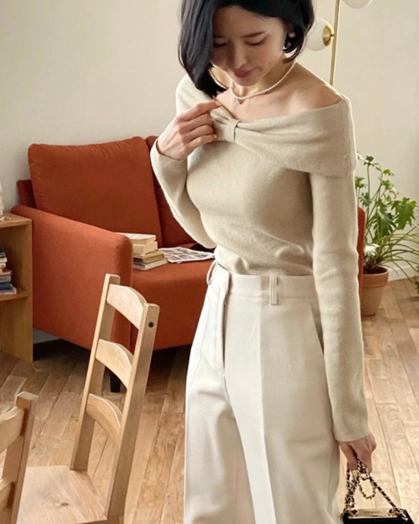 Ribbon Off-Shoulder Knit