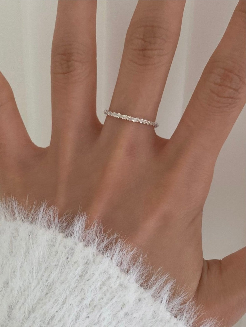 Snowflake Silver Chain Ring