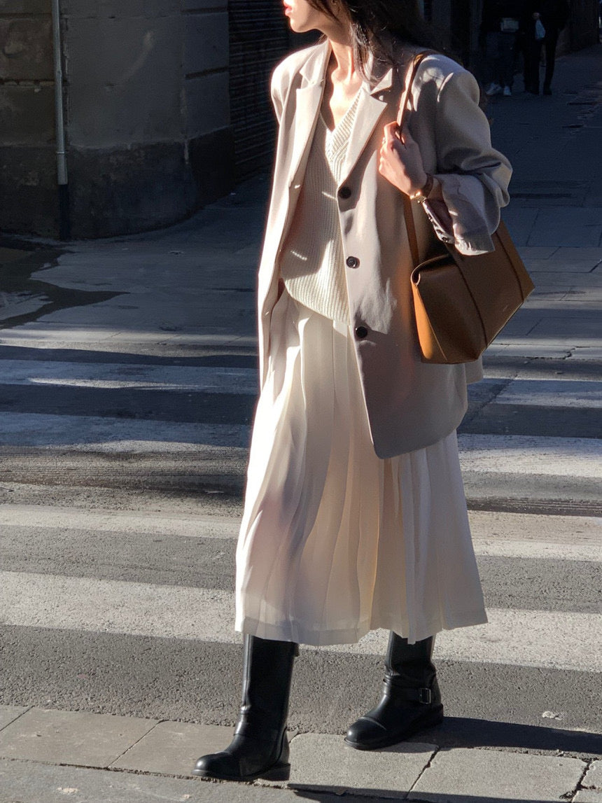 Live Pleats Skirt