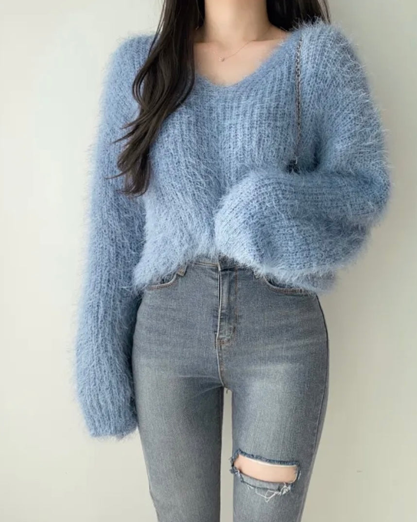 Eva V-Neck Knit Top