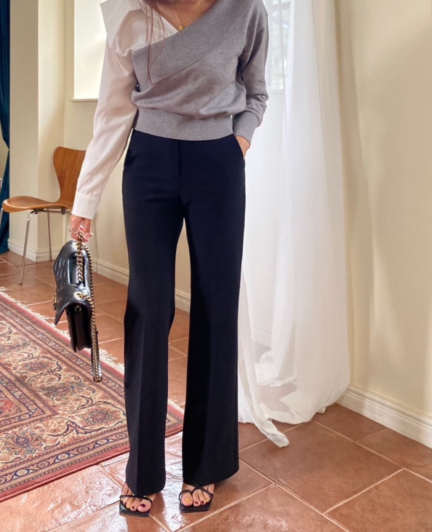 [S,M,L] Signature Stretchy Flared Pants