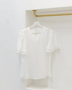 Wave Frill Blouse