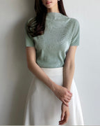Pleats Half-Neck Short Sleeves