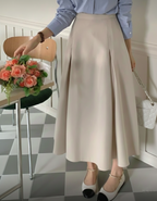 Carlton Back-Banding Skirt