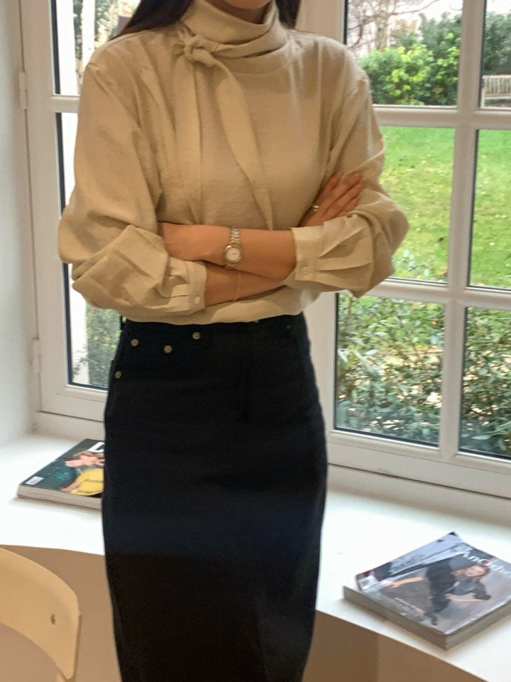 Elise Tie Blouse