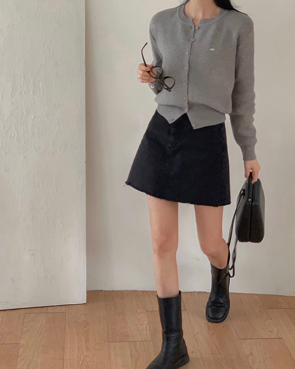 Daily Metal Charm Cardigan