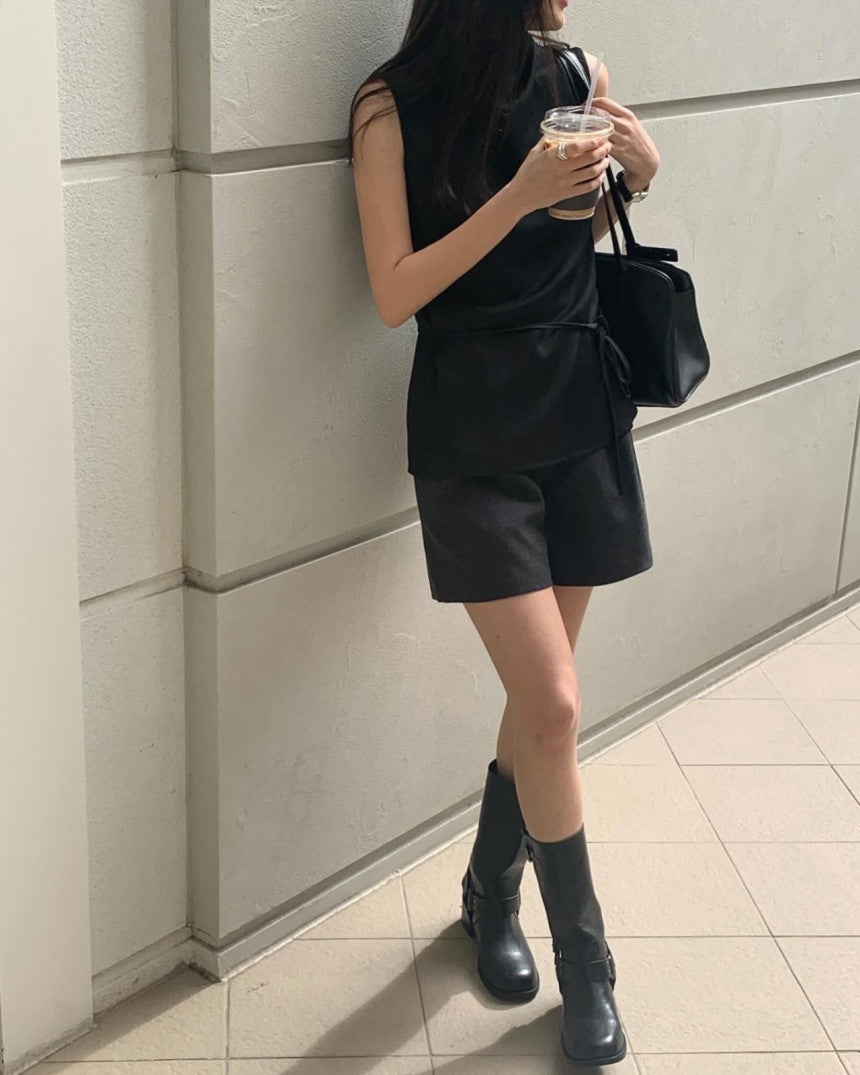 Wrinkle Tencel Sleeveless Blouse