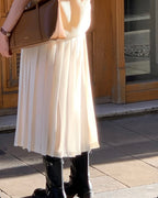 Live Pleats Skirt