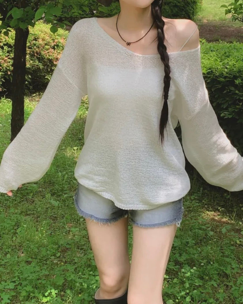 Loose-Fit Strap Knit