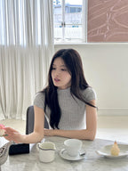 [ Pre-order ] Ribbed Cap-Sleeve Knit