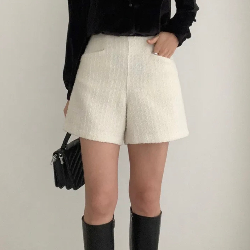 [XS,S] Monica Tweed Shorts