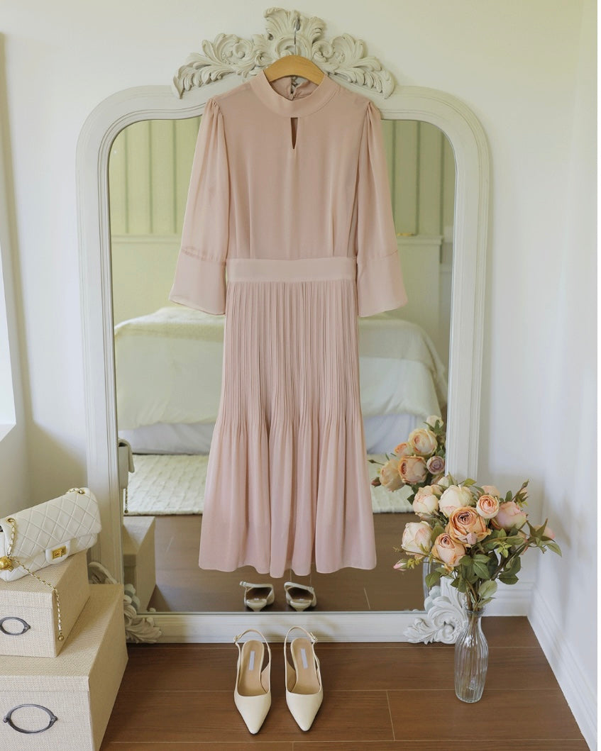 [ Pre-order ] Chiffon Pleats Dress