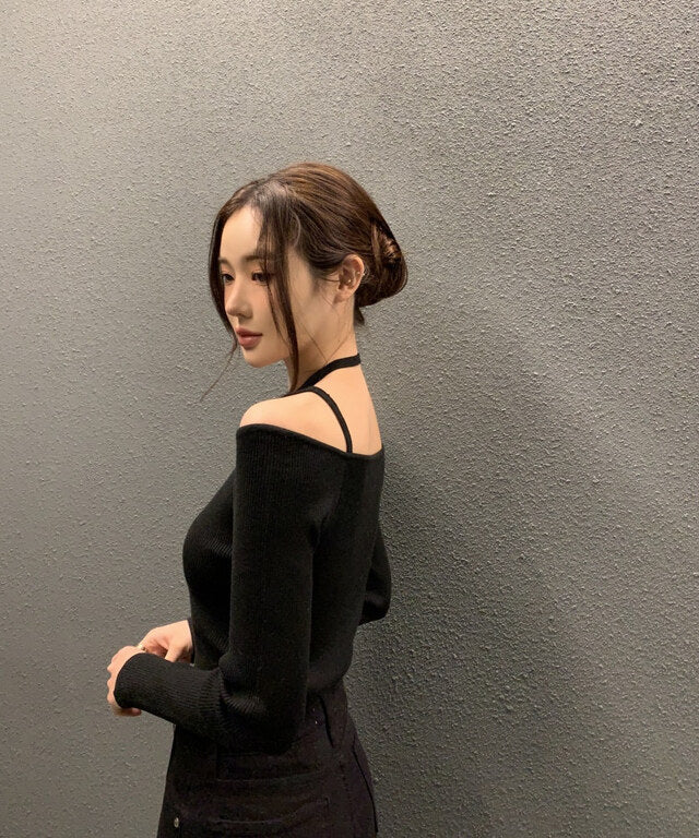 Cathy Ribbed Halter-Neck Knit Top
