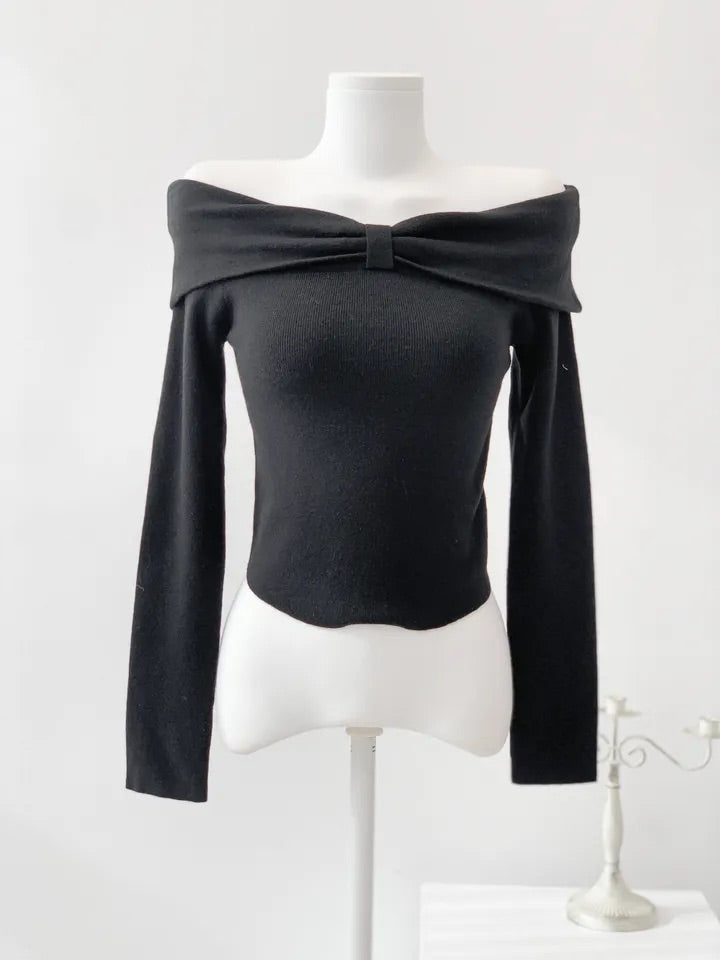 Ribbon Off-Shoulder Knit