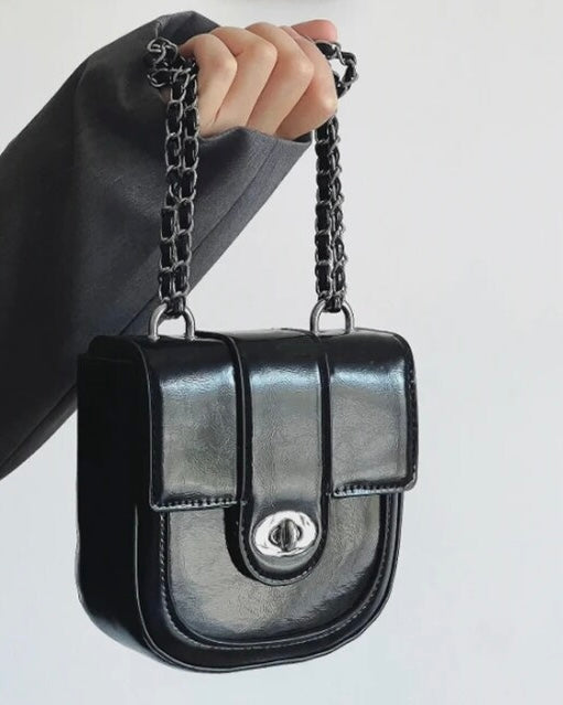 Modern Shoulder Bag