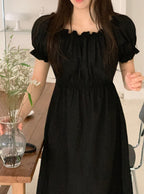 Off-Shoulder Back Ribbon Dress