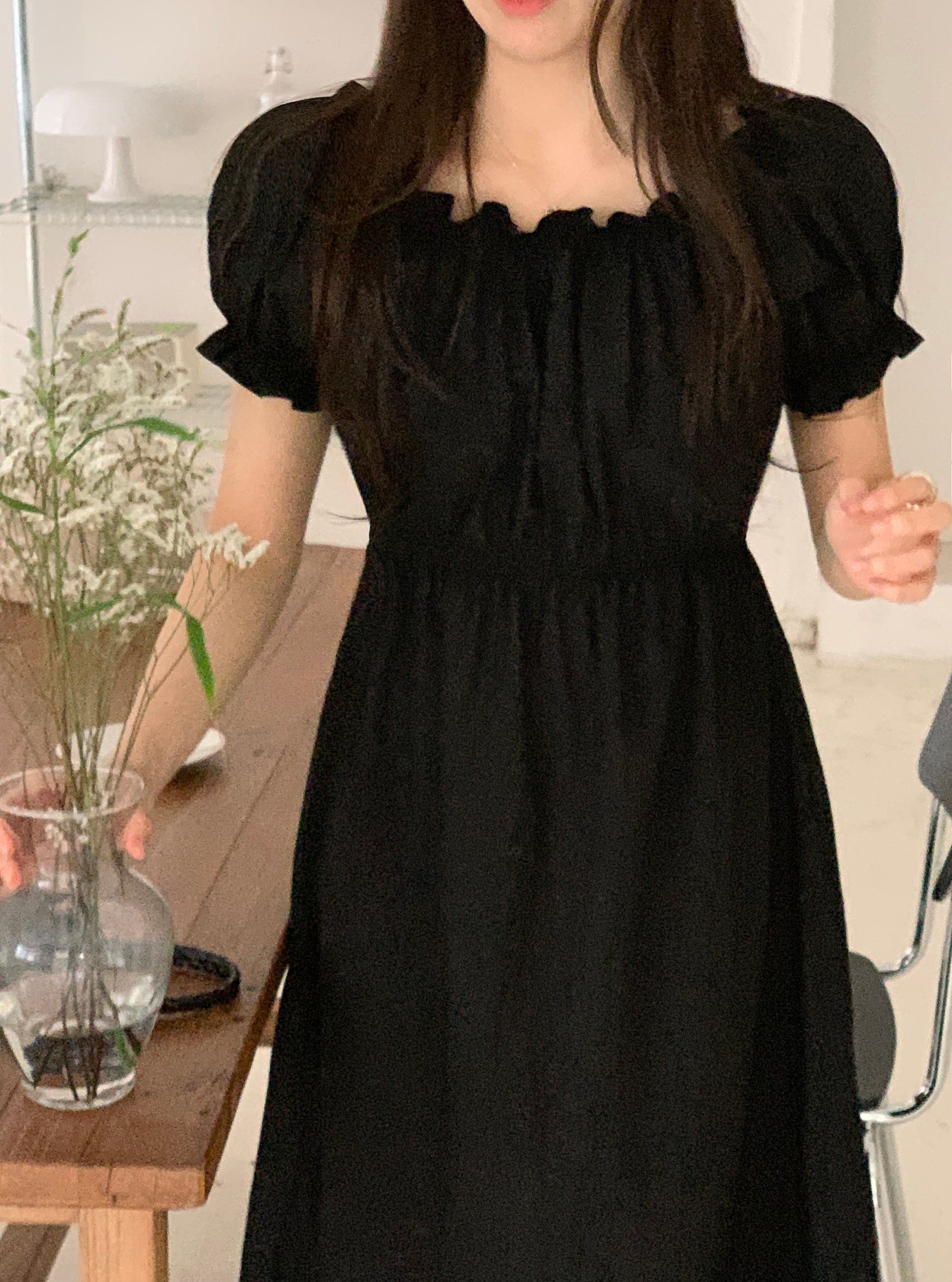 Off-Shoulder Back Ribbon Dress