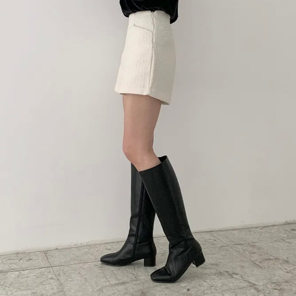 [XS,S] Monica Tweed Shorts