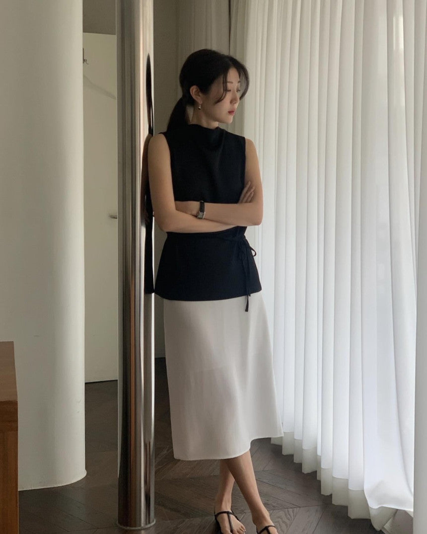 Wrinkle Tencel Sleeveless Blouse