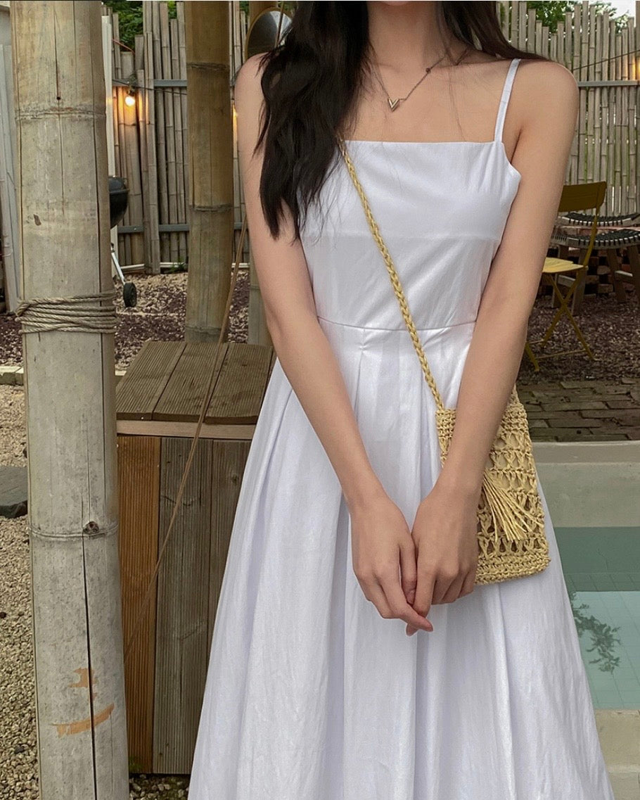 Pleats Sleeveless Dress