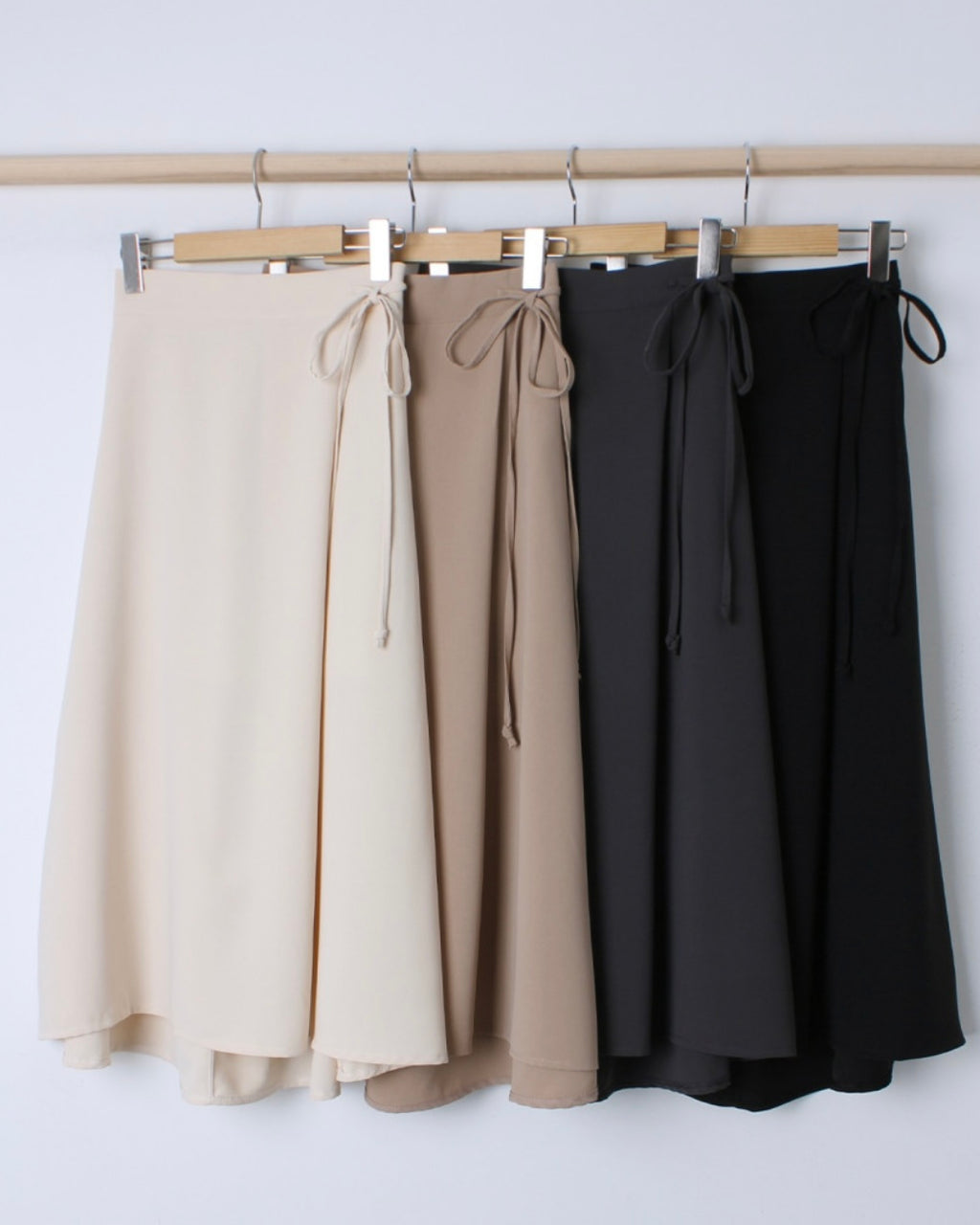 Mimi Ribbon Banding Skirt