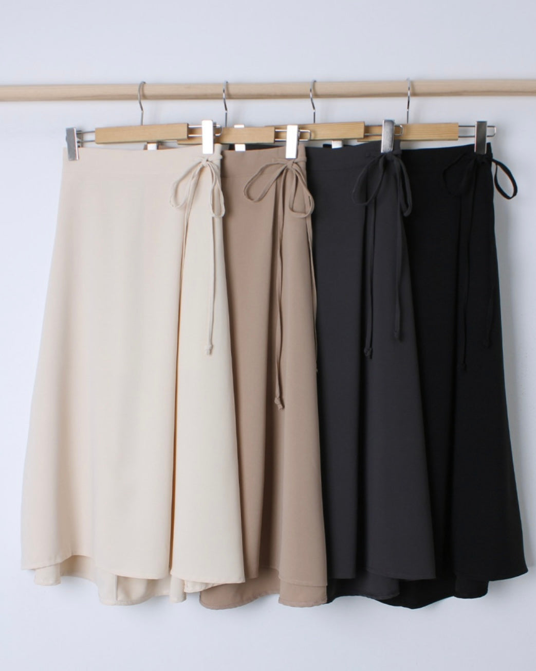 Mimi Ribbon Banding Skirt