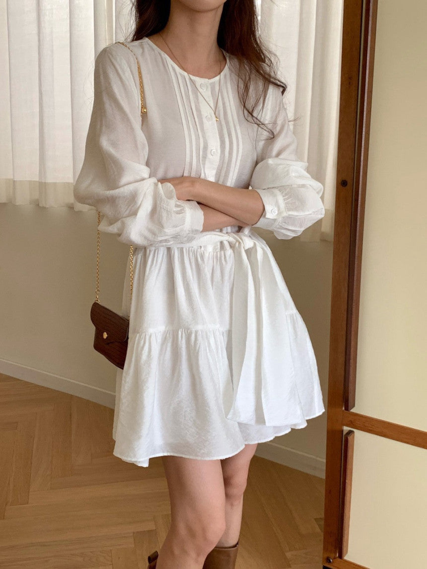 [ Pre-order ] Laurent Pintuck Dress