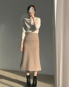 Pleats Boat-Neck Long Sleeves