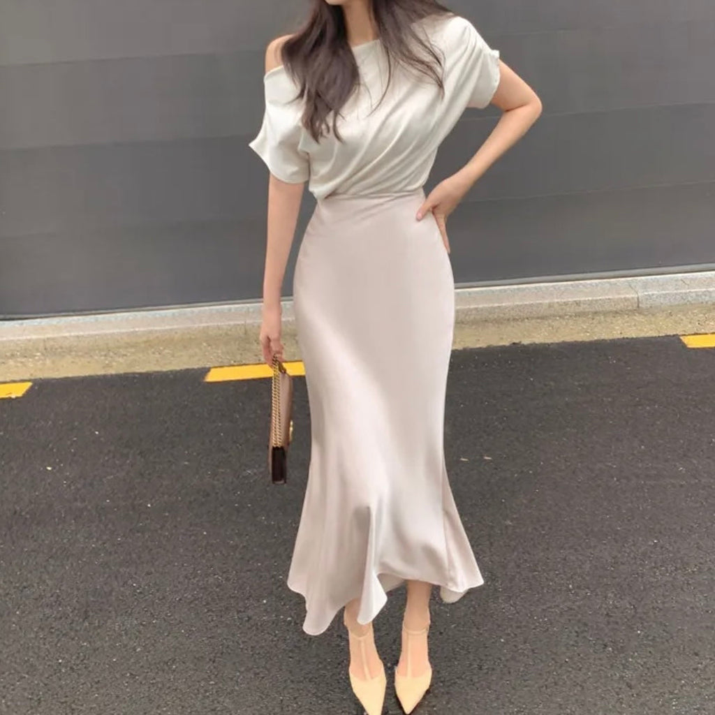 Easel Drape Blouse