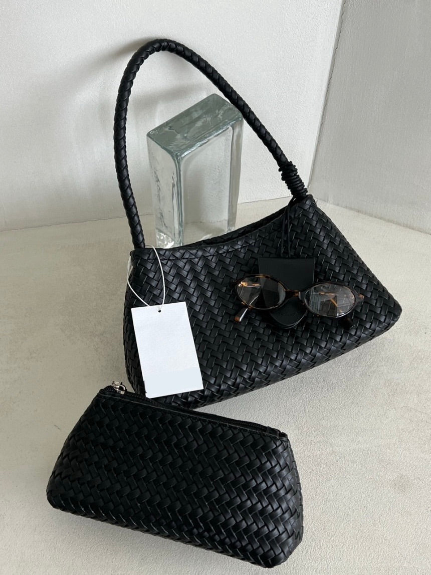 Nola Woven Curve Bag (+Pouch)