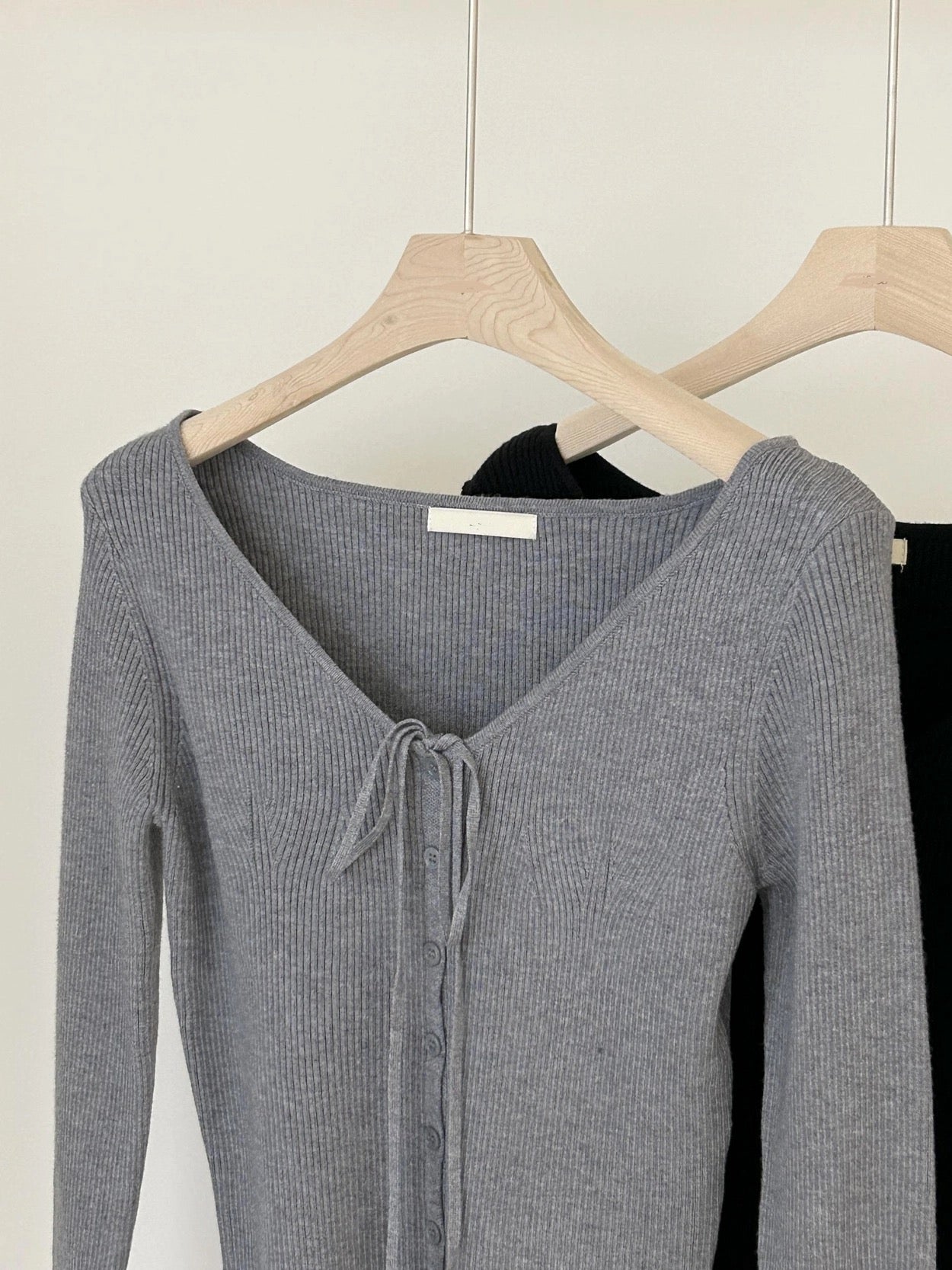 [ Pre-order ] Diana Ribbon Cardigan