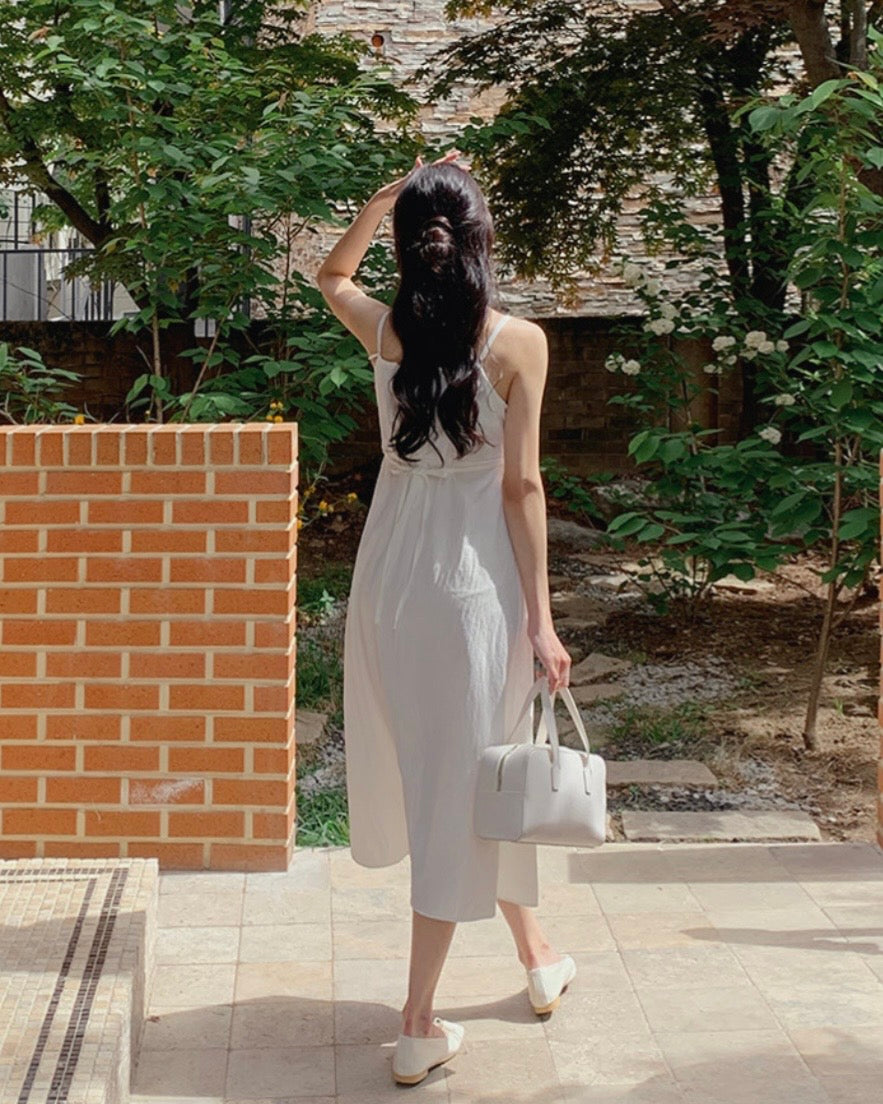 Pleats Sleeveless Dress