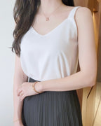 Bomil Sleeveless Blouse