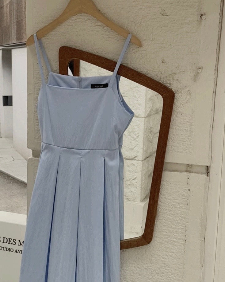 Pleats Sleeveless Dress