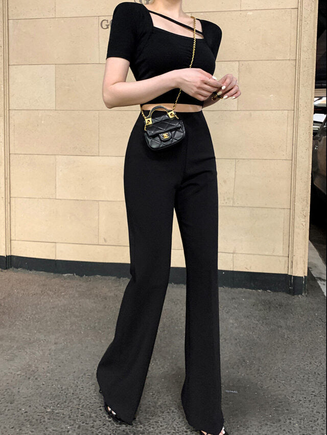 Oblique Line Cropped Top