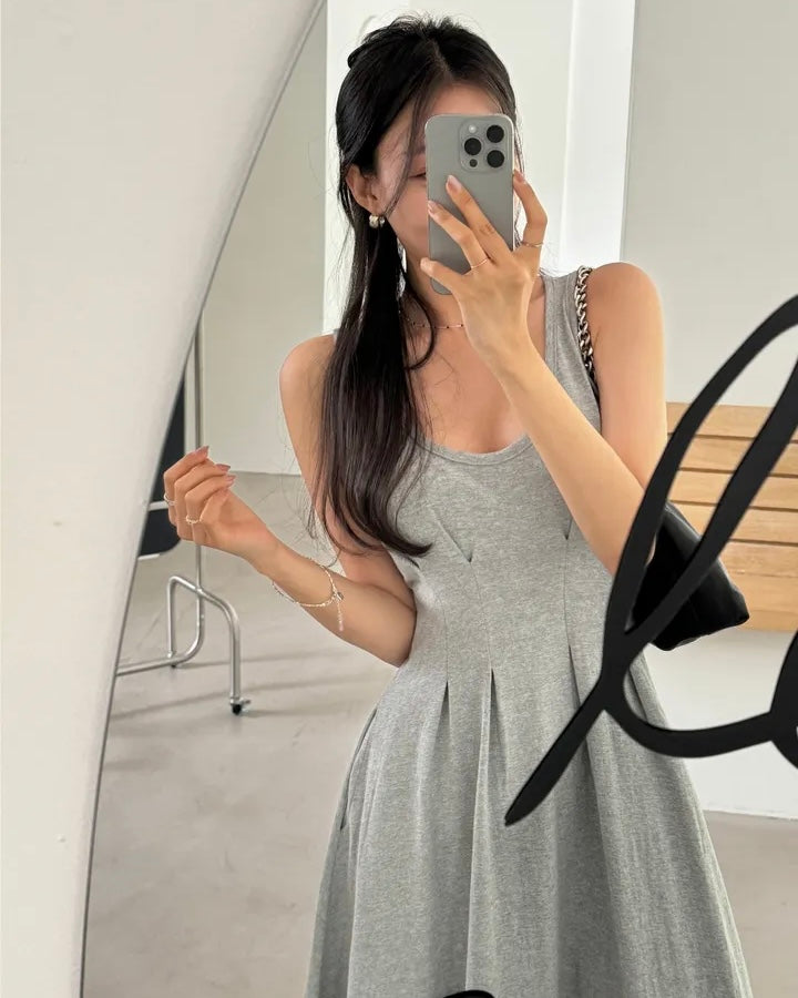[ Sale Excluded ] Mui Pintuck Sleeveless Dress