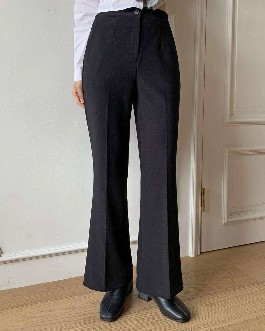 [S,M] Hidden Banding Flared Slacks