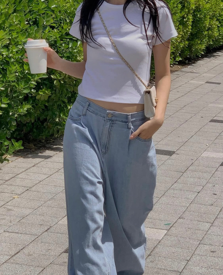 [ M ] Summer Mid-Rise Wide Fit Jeans