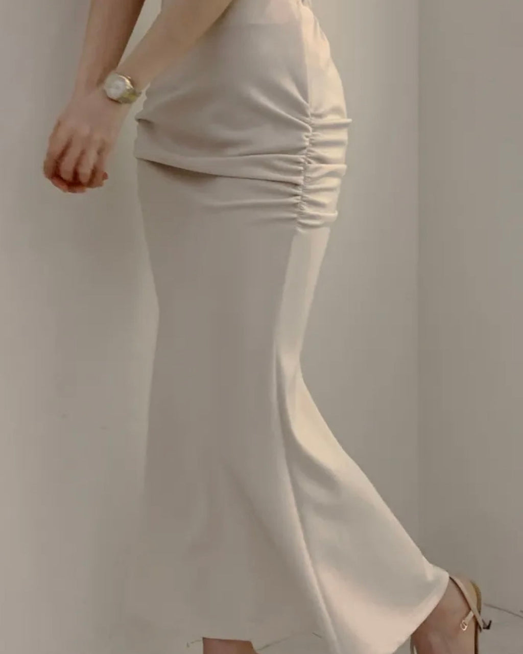 Hip Shirring Long Skirt