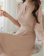 [ Pre-order ] Chiffon Pleats Dress