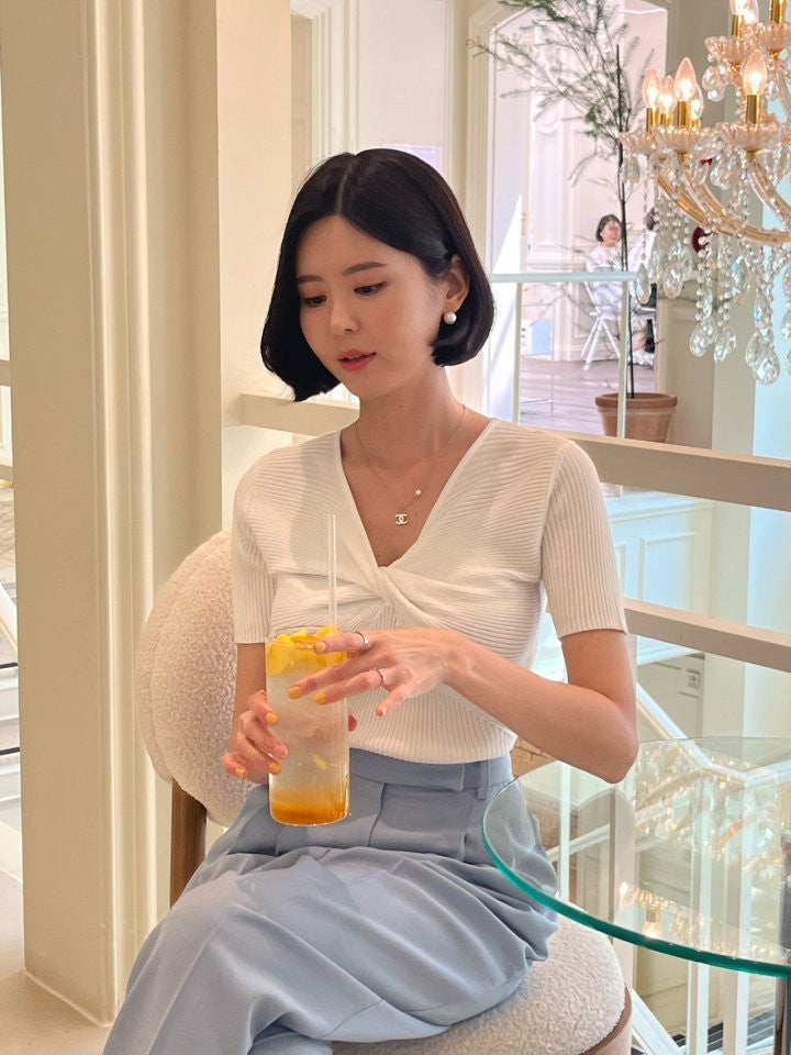 Twist Short Sleeves Knit