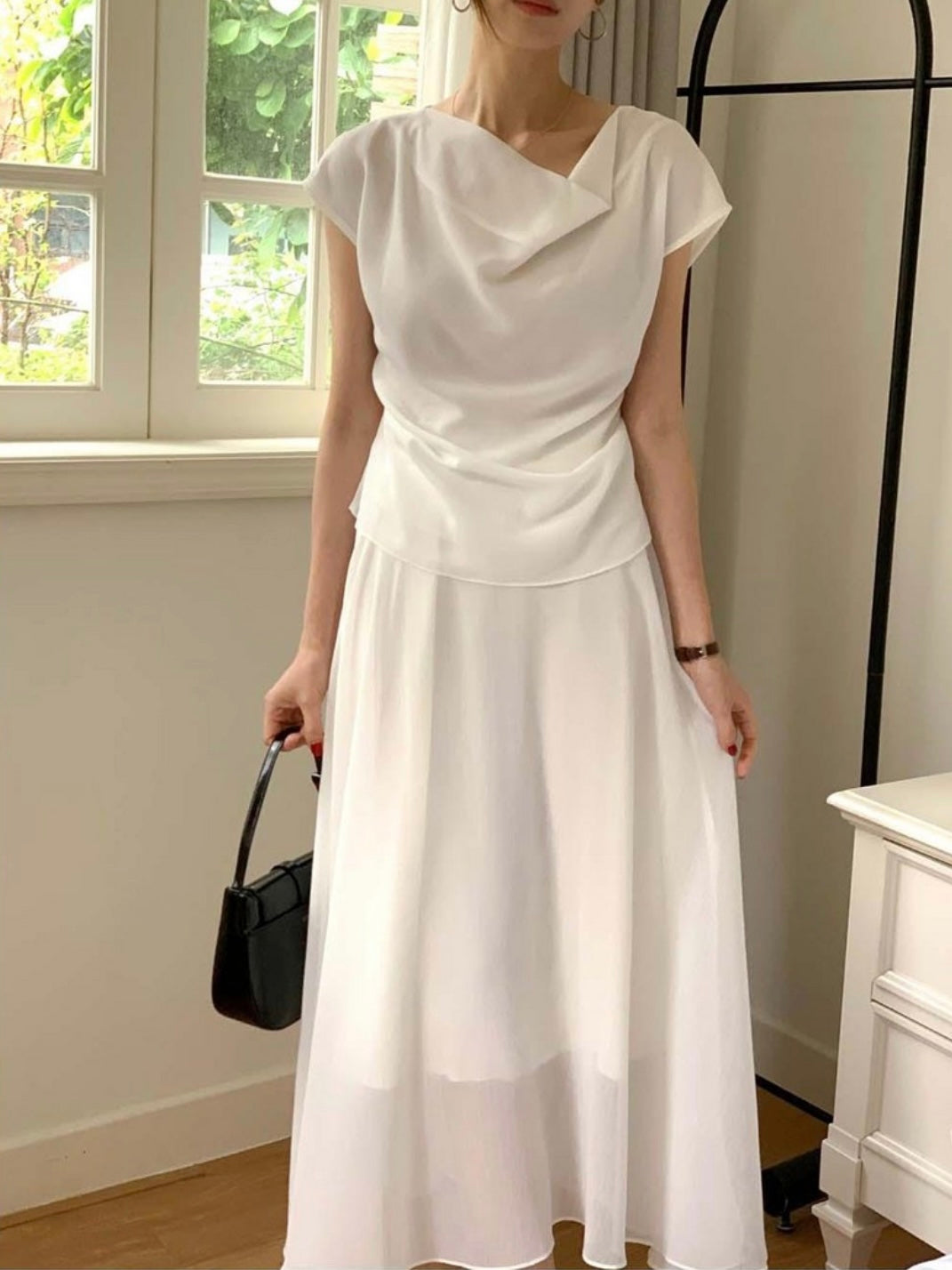 Crane Two-Piece Set