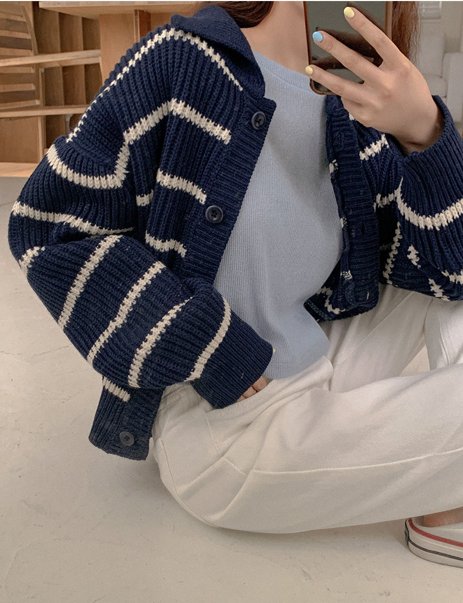 Striped Collor Cardigan