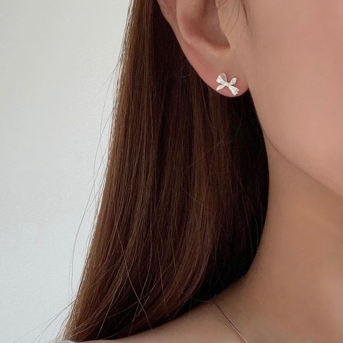 Ribbon Silver Earrings