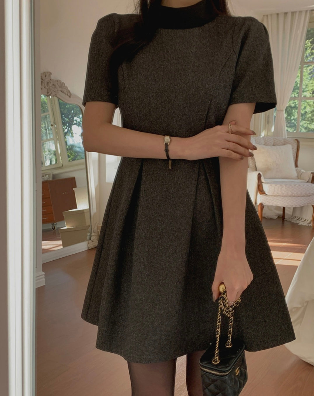 [ Pre-order ] Lina Pleats Dress