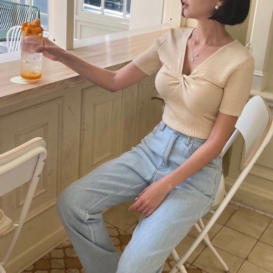 Twist Short Sleeves Knit