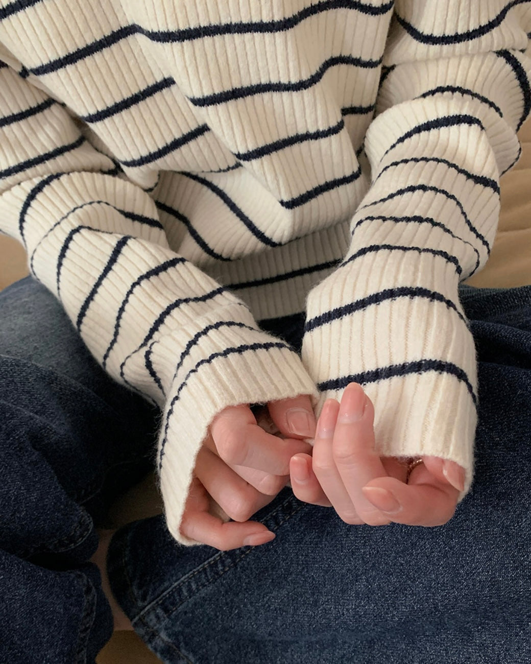 Collar Striped Knit Top